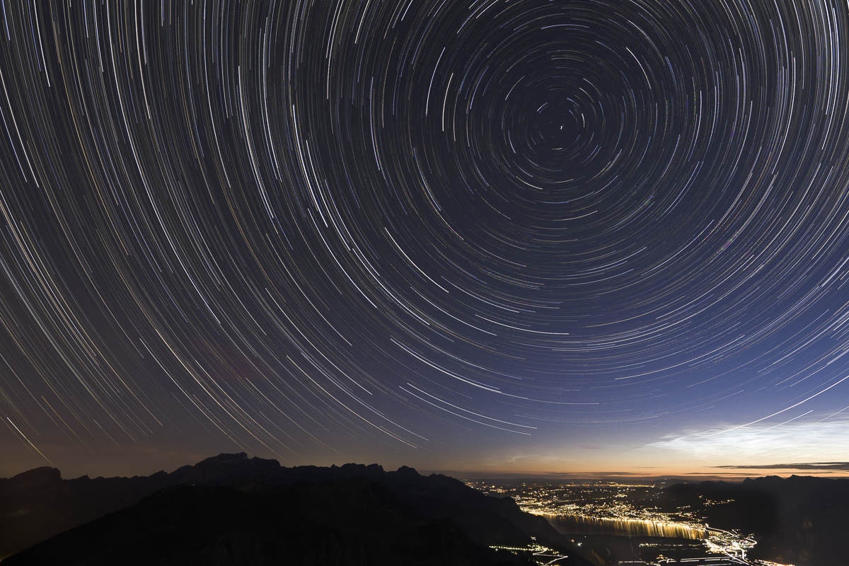 assemblage de 250 photos en circumpolaire au dessus du Léman